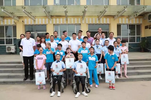 乾港愛心團 乾港愛心團