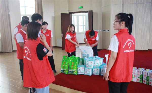 乾港集團(tuán),乾港官網(wǎng),乾港網(wǎng)絡(luò),室內(nèi)空氣凈化公司 乾港集團(tuán),乾港官網(wǎng),乾港網(wǎng)絡(luò),室內(nèi)空氣凈化公司